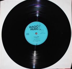 Magic analog disc2.jpg
